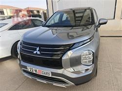 میتسوبیشی ئاوتلاندەر